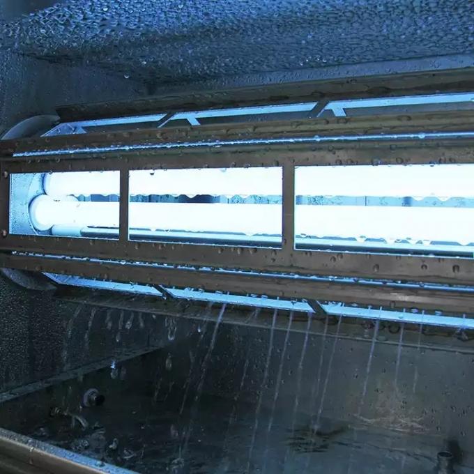 Tipo cámara solar del banco de la simulación usada para la prueba de envejecimiento ULTRAVIOLETA de las partes de automóvil 2