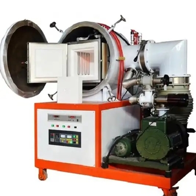 Un horno del vacío usado en una fábrica para las piezas de metal de la sinterización en la temperatura alta