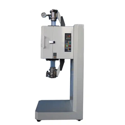 El horno de tubo vertical 1600℃ se utiliza para el tratamiento térmico de los materiales del semiconductor