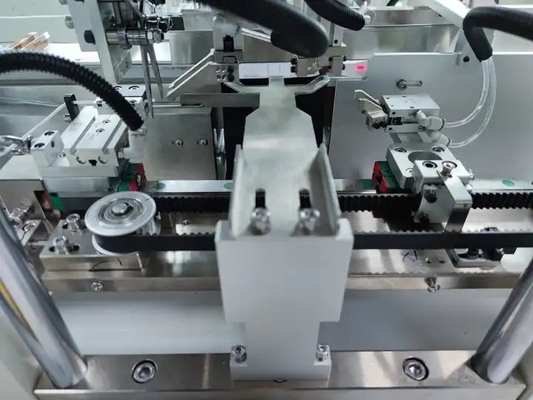 Velocidad máxima 170/minuto de la máquina disponible automática de la máscara